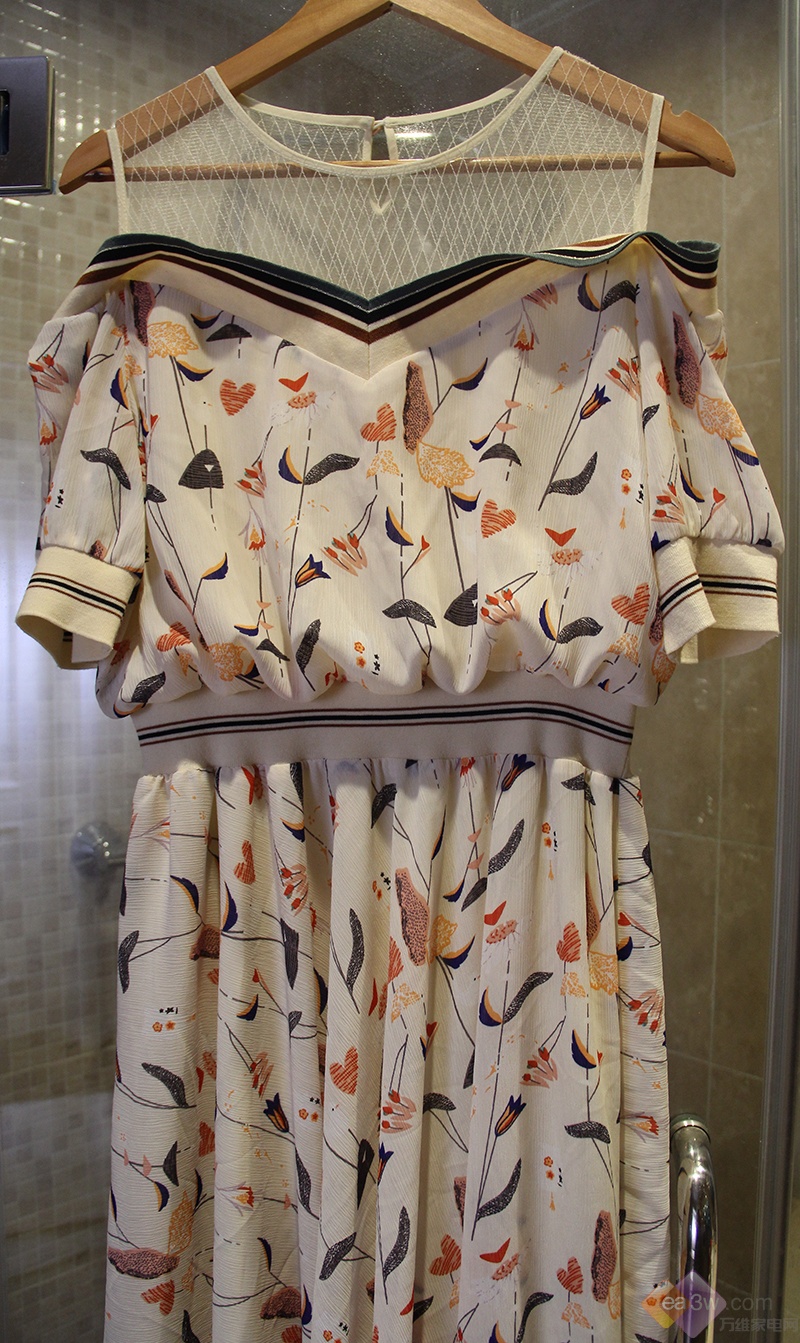 测:健康洗护新境界免熨除菌好轻松全新海信S50蒸烫洗衣机深度评(图15) 测:健康洗护新境界免熨除菌好轻松全新海信S50蒸烫洗衣机深度评(图15)